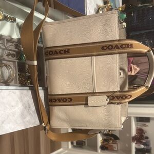 Coach Cream Tote Bag with Structured Design and Gold Accents
